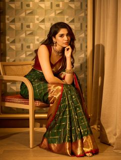 Krithi Shetty feet photo 11