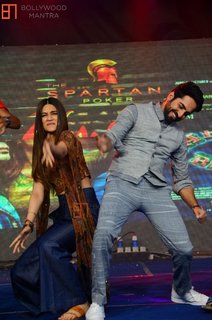 Kriti Sanon feet photo thumbnail