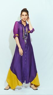 Kriti Sanon feet photo thumbnail