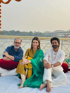 Kriti Sanon feet photo 9