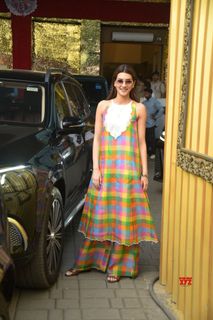 Kriti Sanon feet photo 2
