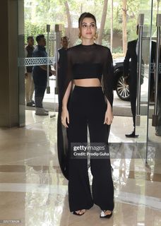 Kriti Sanon feet photo 20