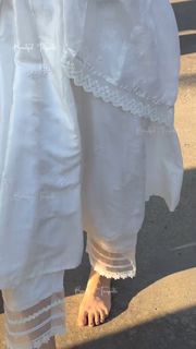 Kriti Sanon feet photo 1