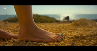 Kriti Sanon feet photo 6