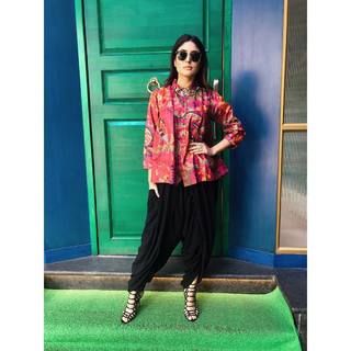 Kritika Kamra feet photo 17
