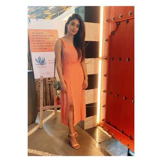 Kritika Kamra feet photo 20