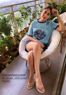 Kritika Kamra feet photo 10