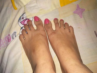 Kritika Kamra feet photo 7