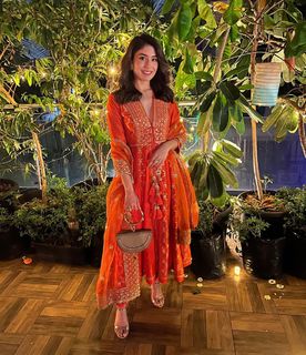 Kritika Kamra feet photo 4
