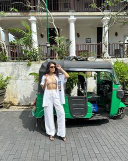 Kritika Kamra feet photo 14