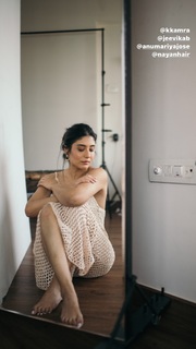 Kritika Kamra feet photo 3