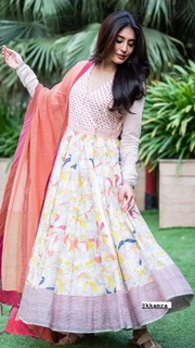 Kritika Kamra feet photo 20