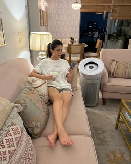 Kritika Kamra feet photo 17