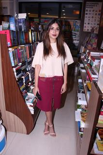 Kritika Kamra feet photo 15