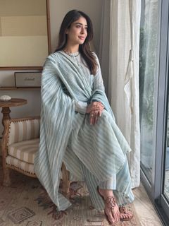 Kritika Kamra feet photo 12