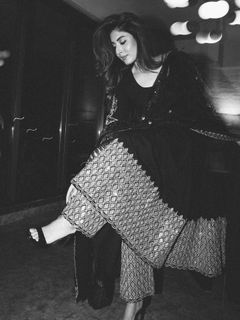 Kritika Kamra feet photo 5
