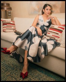 Kritika Kamra feet photo 14