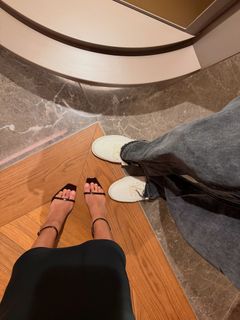 Kritika Kamra feet photo 1