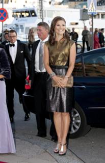 Kronprinsessan Victoria feet photo 10
