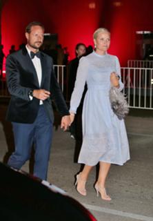 Kronprinsesse Mette Marit feet photo 11