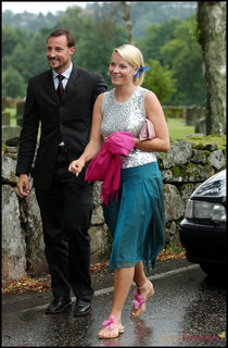 Kronprinsesse Mette Marit feet photo 3