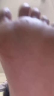 Krutika Singh feet photo 1