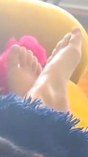 Kruzadar feet photo 1