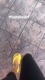Krystal Bee feet photo 13