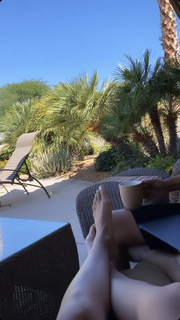 Krystal Bee feet photo 18