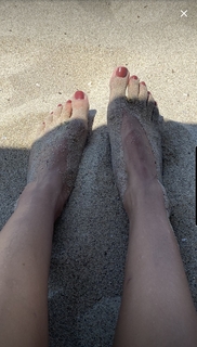 Krystal Bee feet photo 8
