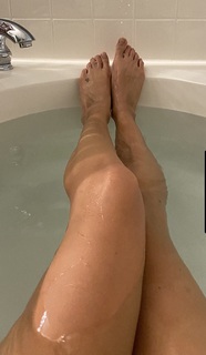 Krystal Bee feet photo 20