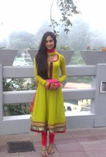 Krystel D'Souza feet photo 2