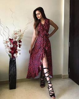 Krystel D'Souza feet photo 6