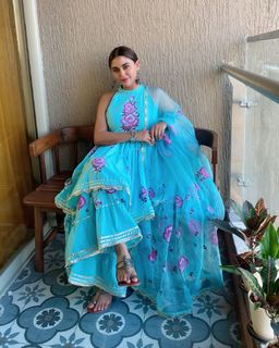 Krystel D'Souza feet photo 9