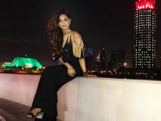 Krystel D'Souza feet photo 15