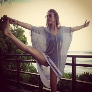 Kseniya Sobchak feet photo thumbnail