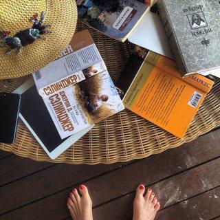 Kseniya Sobchak feet photo thumbnail