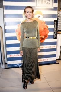 Kseniya Sobchak feet photo thumbnail