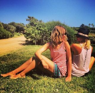 Kseniya Sobchak feet photo thumbnail