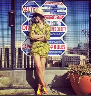 Kseniya Sobchak feet photo thumbnail