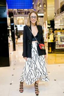 Kseniya Sobchak feet photo thumbnail