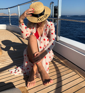 Kseniya Sobchak feet photo thumbnail