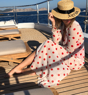 Kseniya Sobchak feet photo thumbnail