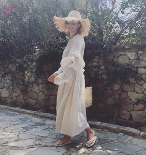 Kseniya Sobchak feet photo thumbnail