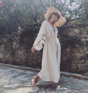 Kseniya Sobchak feet photo thumbnail