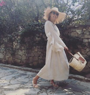 Kseniya Sobchak feet photo thumbnail