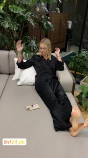 Kseniya Sobchak feet photo thumbnail