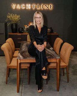 Kseniya Sobchak feet photo thumbnail