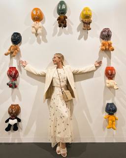 Kseniya Sobchak feet photo thumbnail