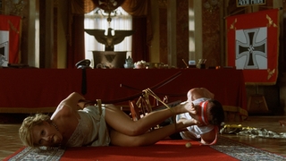 Kseniya Sobchak feet photo thumbnail